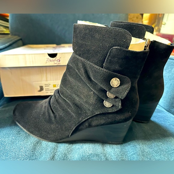 Blowfish wedge booties brand new! - Picture 1 of 4
